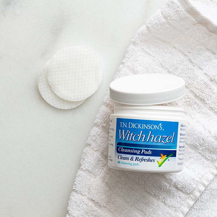 T.N. Dickinson’s Witch Hazel Cleansing Pads